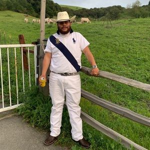 Meet your Posher, Uriel